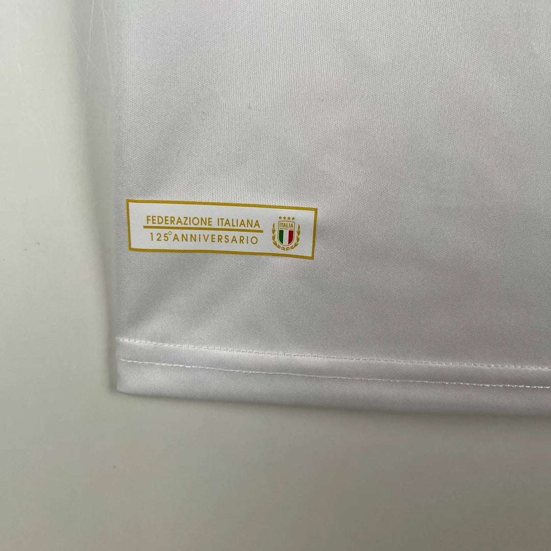Maglia da calcio bianca per il 125° anniversario dell'Italia 2023