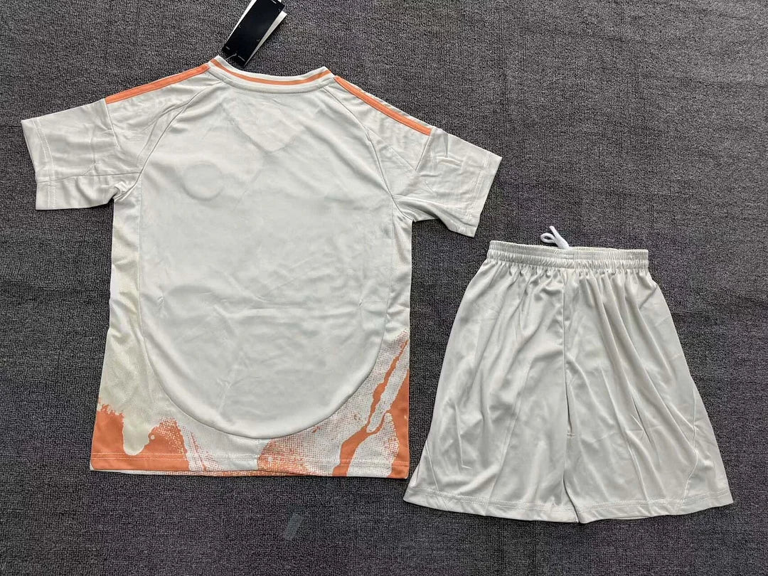 Roma 2024/2025 Away Football Shirt and Shorts for Kids