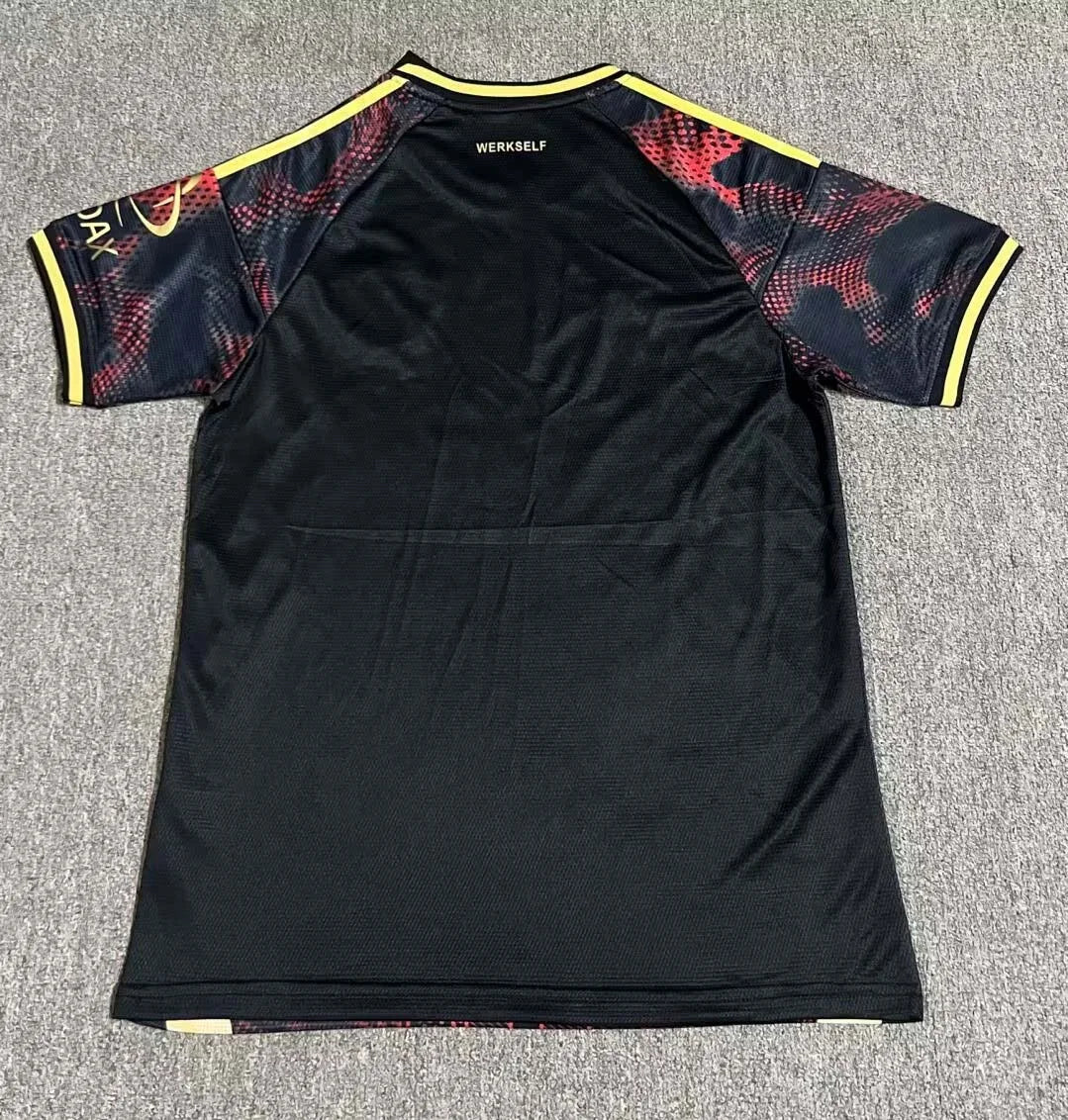 Maglia da calcio nera e rossa Leverkusen edizione speciale 2025/2026