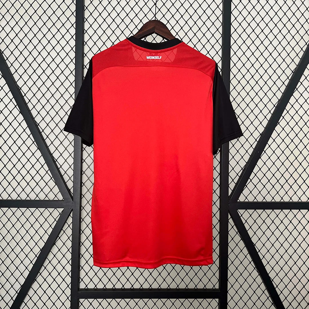Maglia da calcio casalinga del Leverkusen 2024/2025