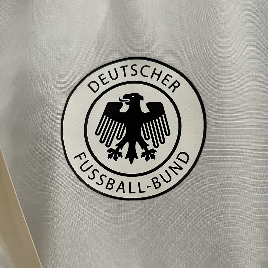 Felpa da calcio bianca antivento della Germania 2024
