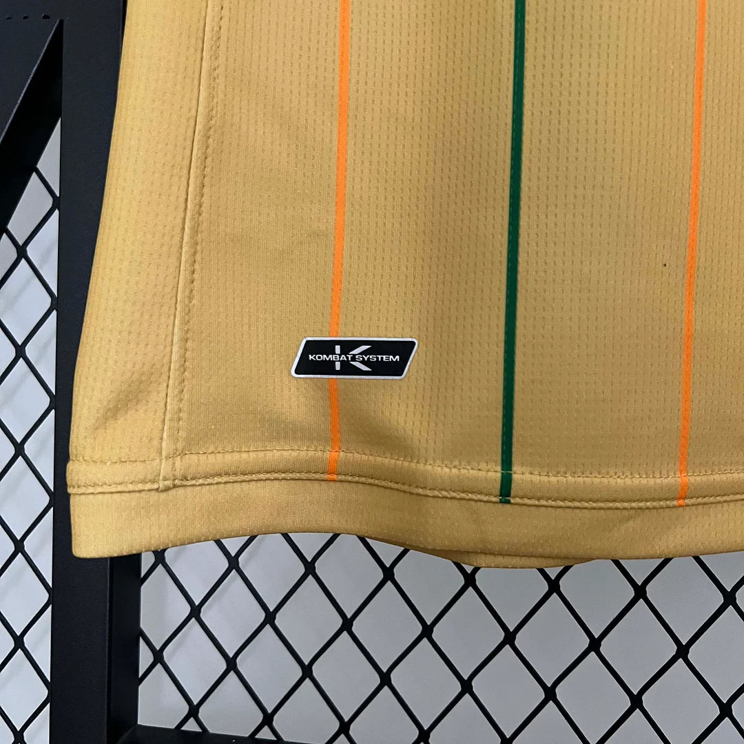 Camiseta de fútbol de entrenamiento amarilla del Venezia 2023/2024