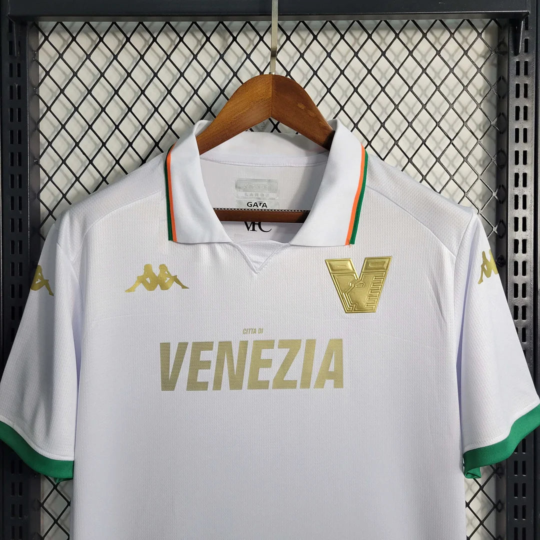 Camiseta de fútbol visitante del Venezia 2023/2024