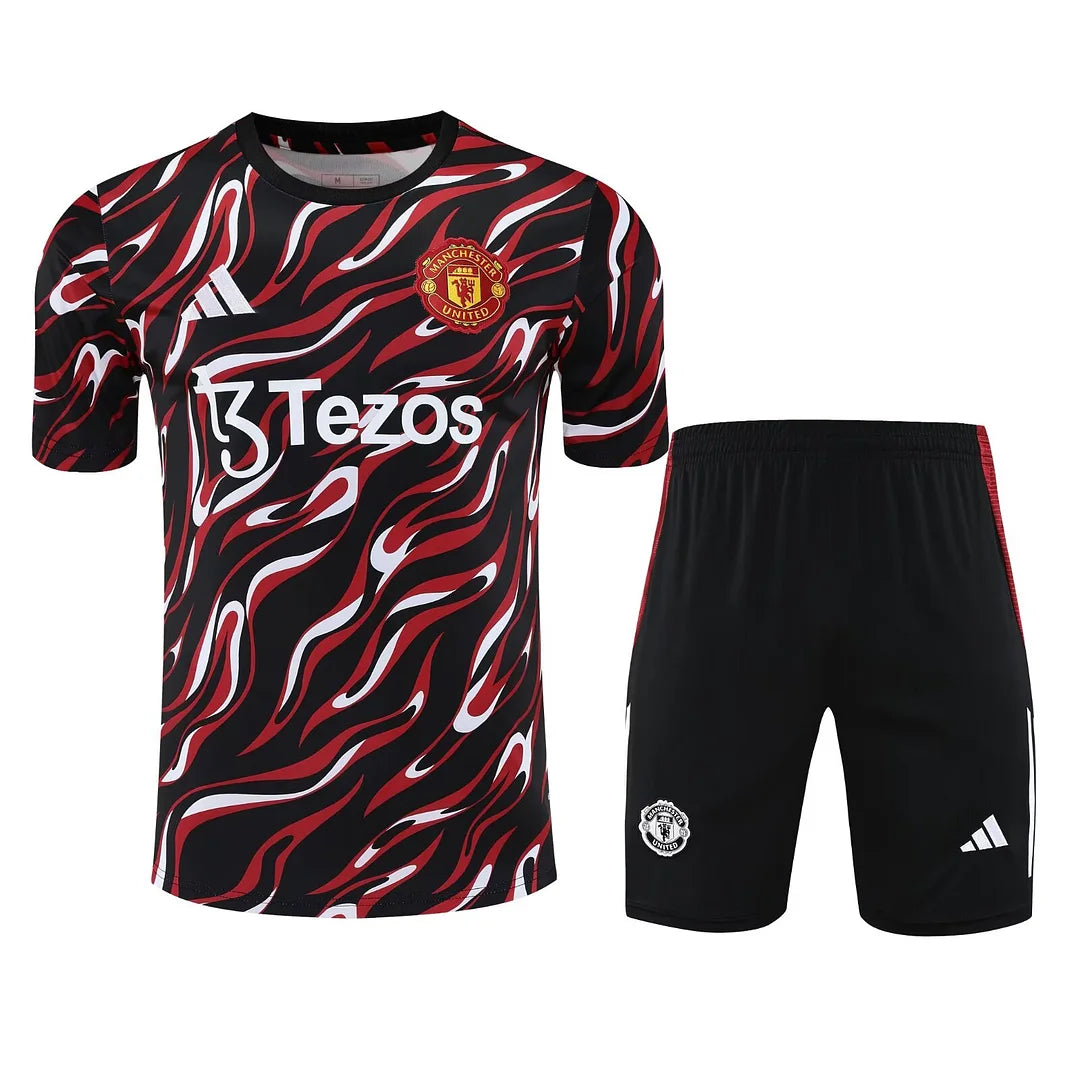 Maglia da calcio modello da allenamento del Manchester United 2025/2026
