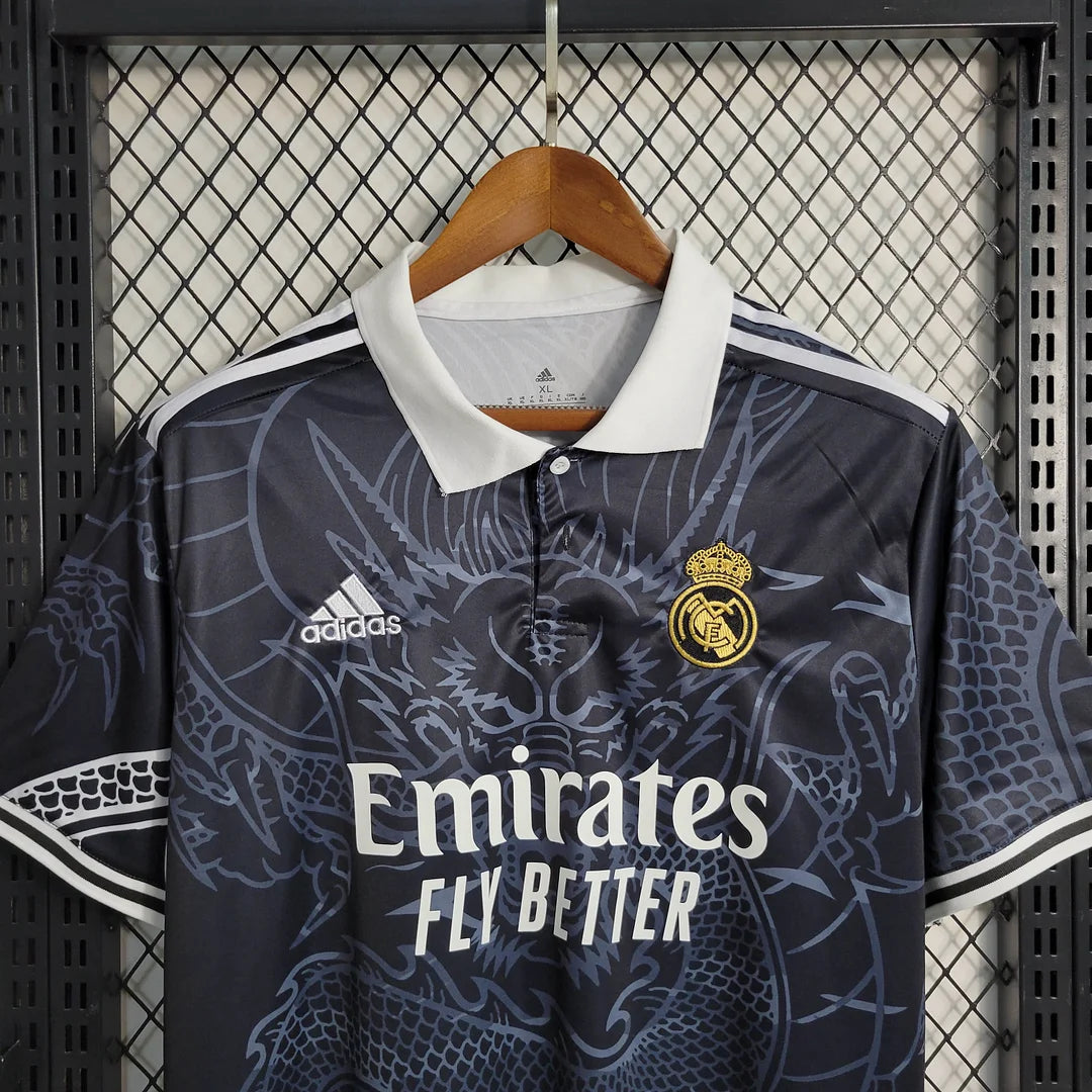 Maglia da calcio nera del Real Madrid con drago cinese 2023/2024