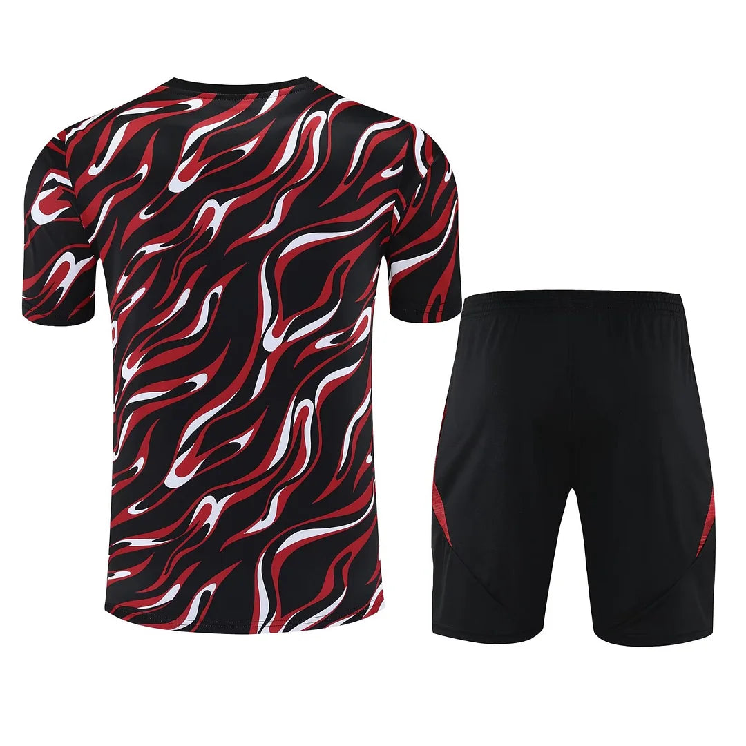 Maglia da calcio modello da allenamento del Manchester United 2025/2026