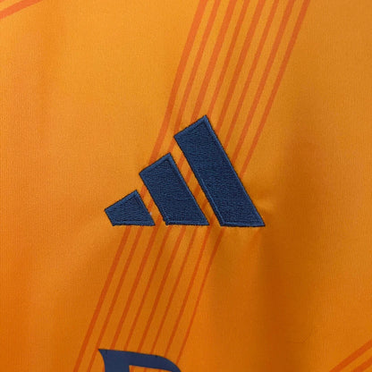 Maglia da calcio da trasferta del Real Madrid 2024/2025