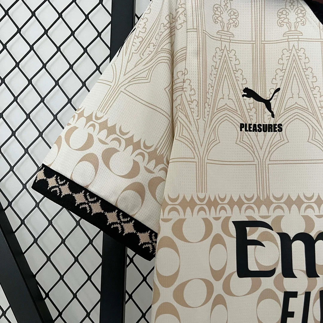 Camiseta de fútbol de edición conjunta del AC Milan 2023/2024