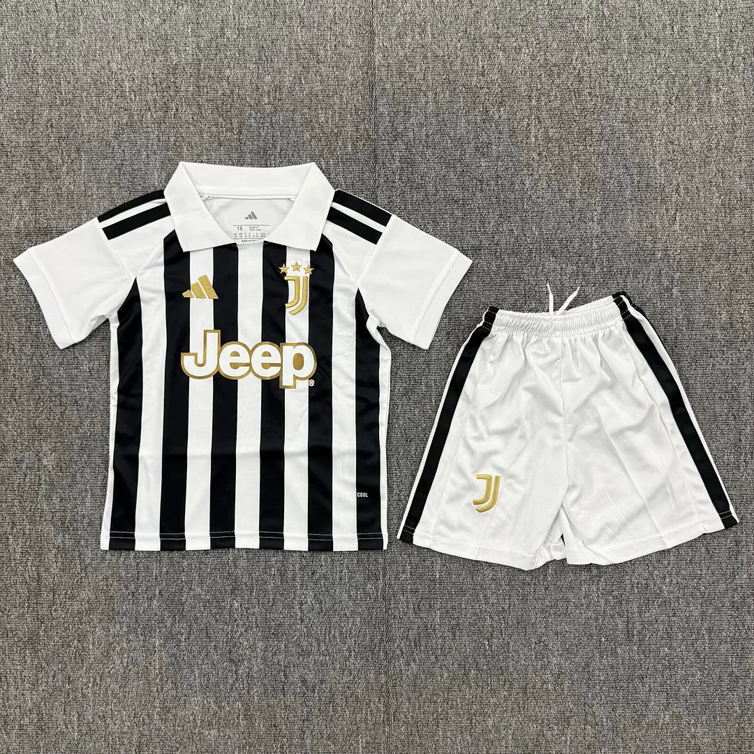Maglia e pantaloncino da calcio casalinga Juventus 2026/2027, per bambini