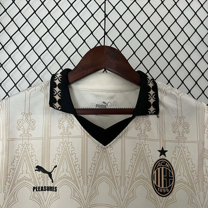 Camiseta de fútbol de edición conjunta del AC Milan 2023/2024