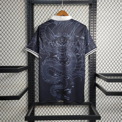 Maglia da calcio nera del Real Madrid con drago cinese 2023/2024