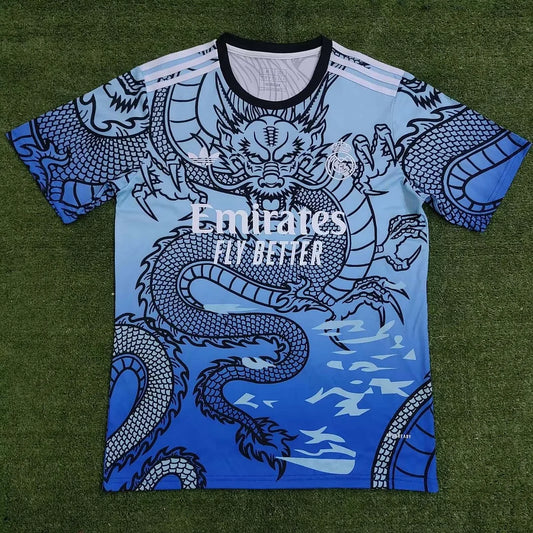 Maglia da calcio azzurra edizione speciale del Real Madrid 2024/2025