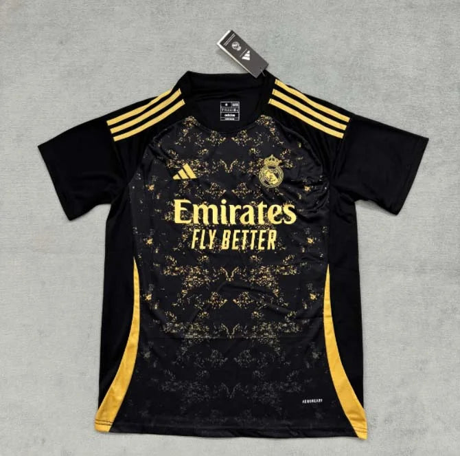 Maglia da calcio nera e oro edizione speciale del Real Madrid 2024/2025