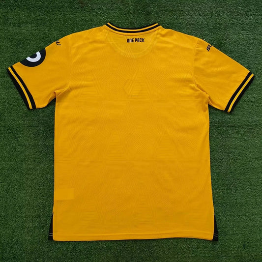 Maglia da calcio casalinga del Wolverhampton Wanderers 2024/2025