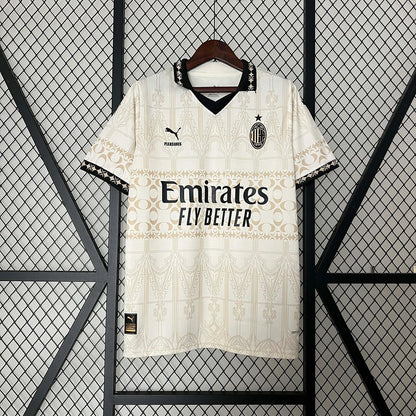 Camiseta de fútbol de edición conjunta del AC Milan 2023/2024