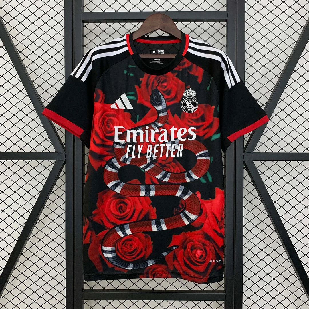 Maglia da calcio Real Madrid Red Rose Special Edition 2025/2026