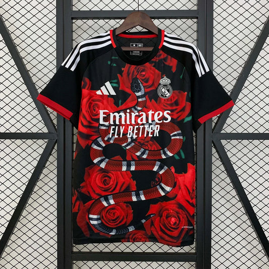 Maglia da calcio Real Madrid Red Rose Special Edition 2025/2026