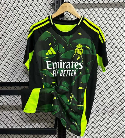Maglia da calcio verde da allenamento del Real Madrid 2024/2025