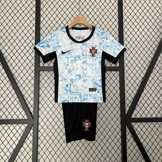 Maglia e pantaloncino da calcio da trasferta del Portogallo 2024, per bambini