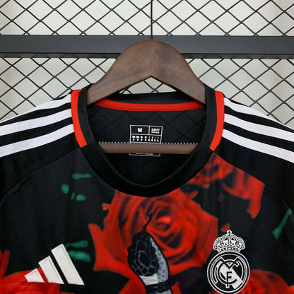 Maglia da calcio Real Madrid Red Rose Special Edition 2025/2026